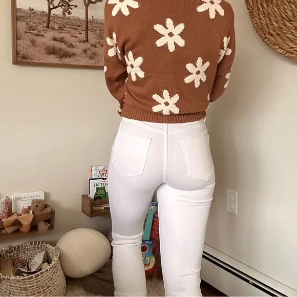 1. State Size 24 White Flair Jeans - Picture 3 of 7